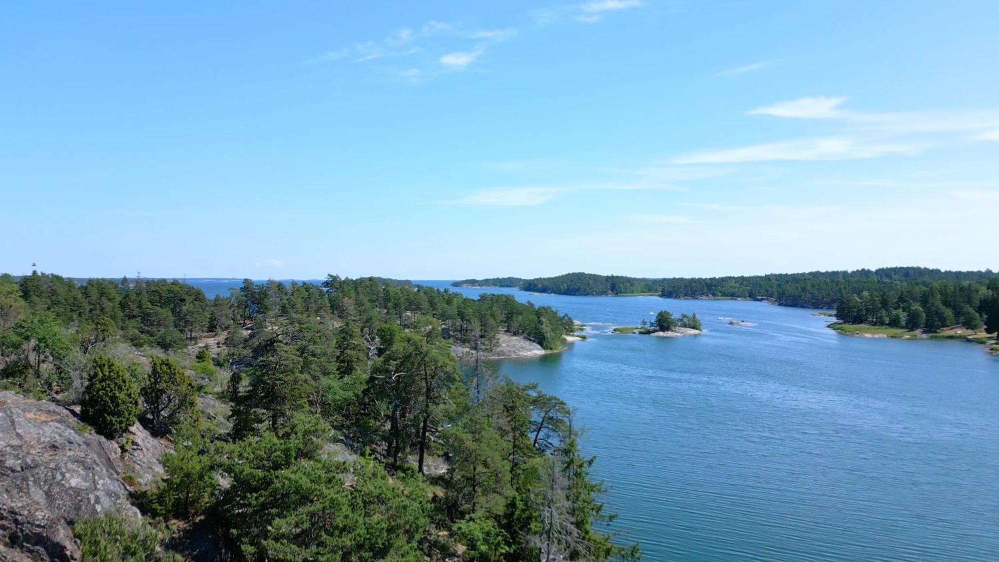 Landet, Designer Cabins In The Swedish Archipelago Västerljung Exterior foto